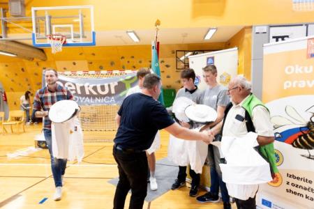 PIVKA DRŽAVNO TEKMOVANJE MLADIH ČEBELARJEV 11.5.2024 - Valter Leban-1141 (Small)